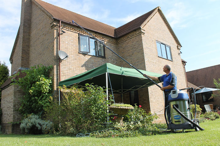 gutter cleaning peterborough